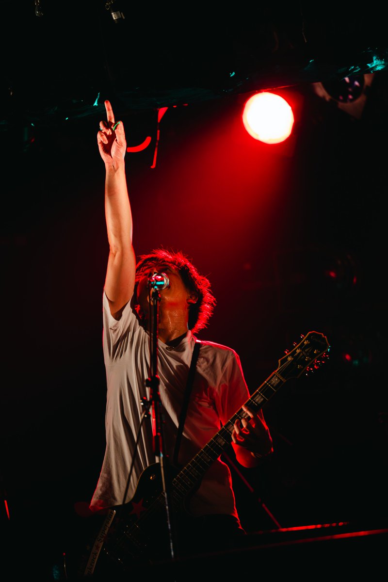 annecorh's tweet photo. 【第47回公演Live写真!!!④】

2026年初Live！！
『7/20(月/祝)@京都MOJO』

1. Mix Juice
2. アフタークラウド
3. PAIN (※5th MV)
4. Awakening Kiss (※7th MV)
5. Psychedelic
6. CHAOS MARCH (※1st MV)

Photography by D.(@Ddddaigo2005 )
#annecorh 
#あんこう 
#ライブ写真 
#邦ロック https://t.co/vl99kE2JHJ