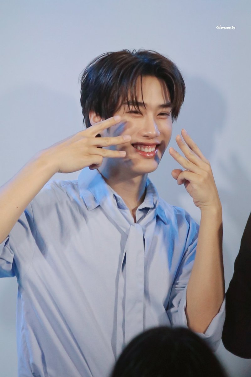 yystarcandy's tweet photo. 🐱 แมวถ้ามันชอบใครมากๆ..

TLE WITH VETSYNOVA
#VetSynovaxTLEmtm 
#TLE_mtm @TLE_mtm https://t.co/w0hTOtpUUR