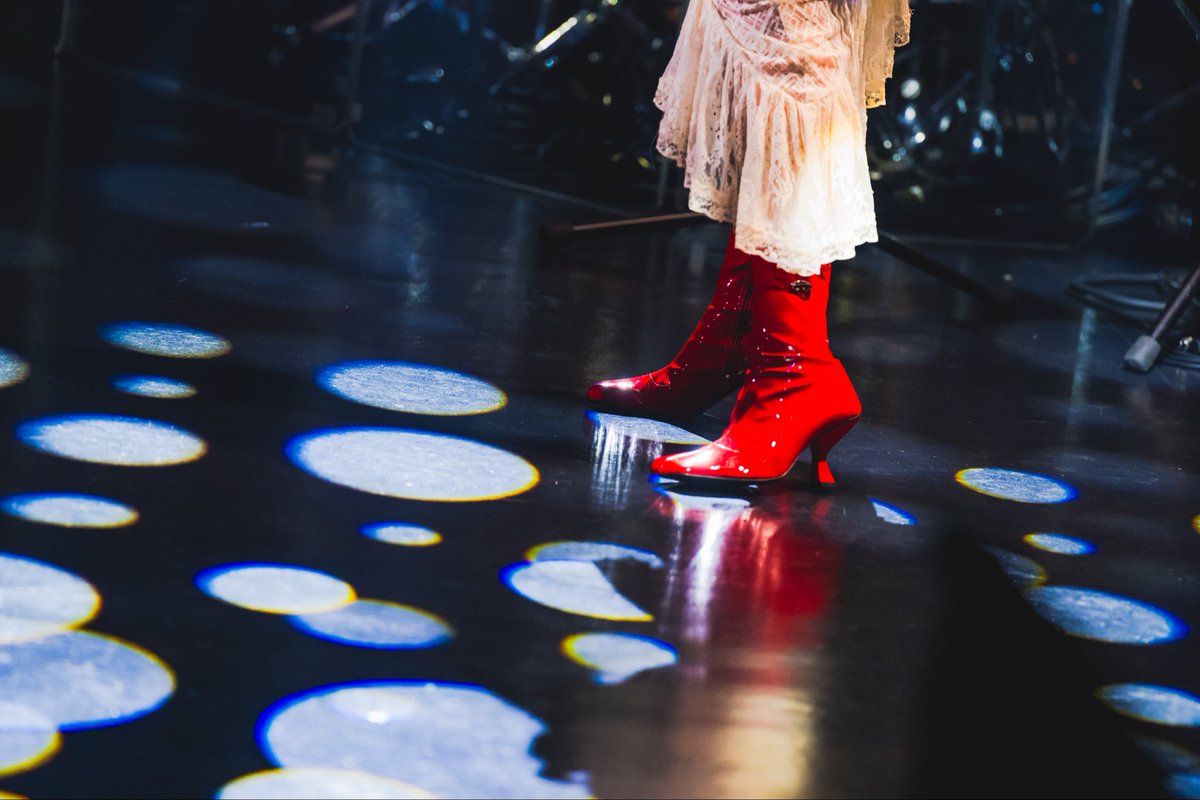 rei__official_'s tweet photo. 約2年ぶりのBillboardツアー、
10公演無事、終えました😌🫧

最高すぎるバンドメンバーやスタッフの皆様
そして足を運んでくださるファンの皆様に支えられ、
完成したステージです！

とても幸せな夏の思い出😌🫶🏻

またライブ出来るよう、
更に頑張り続けます✨

ありがとうございました🫶🏻
次はファンミーティングツアー🙇‍♀️
アコースティックライブ、是非来てください🫶🏻