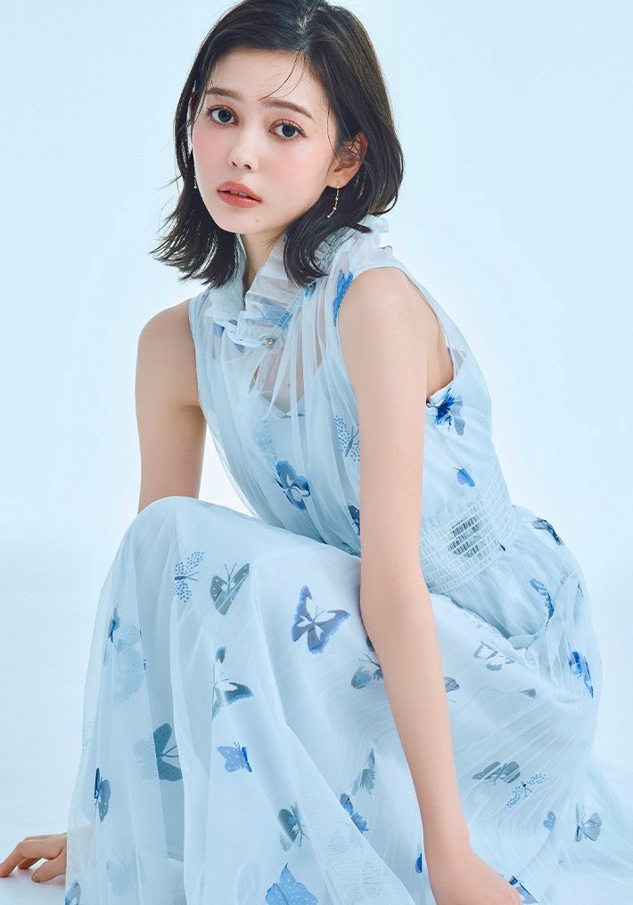 hi_erica_'s tweet photo. HANAE MORI🦋CELFORD

撮影したコレクションが公開されてます！

爽やかなで上品なデザインに見惚れる🥹🩵 https://t.co/3Ey9TYkick