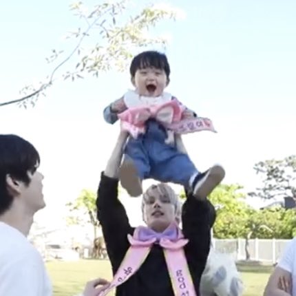 meowstpdf's tweet photo. หาดูยาก หมูบินได้ https://t.co/C2txTRqCGo