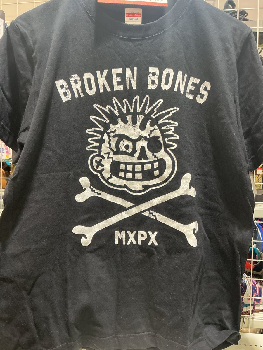 wattmann_stm's tweet photo. バンドT好き集合‼︎🔥

Green Day、Rancid、MXPXなど…
アツイバンドTが一気に入荷しました♪

もちろん全て1点モノ！
気になる方はお早めに👀

ご来店お待ちしております‼️

#バンドT #古着 #古着大好き #GreenDay #Rancid #MXPX #パンクロック #メロコア #ワットマン #リサイクルショップ #柿田川 https://t.co/MScED4XAgU