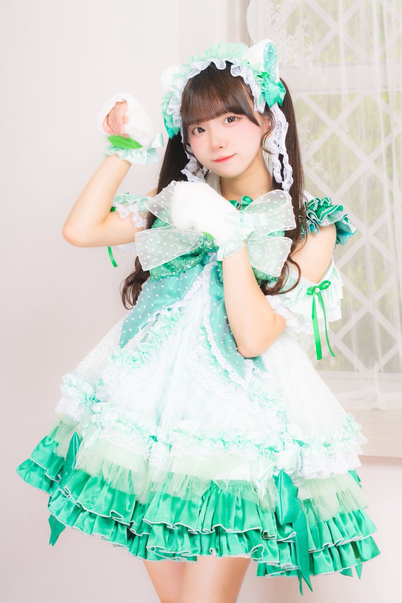 tenneko_NAGOYA's tweet photo. ⌢⌢⌢⌢⌢⌢⌢⌢⌢⌢⌢⌢⌢⌢⌢⌢
 ﹉﹉﹉﹉﹉﹉୨୧﹉﹉﹉﹉﹉﹉

    　　   新アー写公開
　　 ┈┈┈┈┈┈┈┈┈┈

　      パレットグリーン担当
　 　　　    いろね
　  　  @tenneko_irone

「君といる夏がいちばん可愛い！♡」

7/27(月)ZeppNagoyaにてお披露目✨️

　    𝐍𝐞𝐱𝐭 … 19:40 🐈🐾

　#逆転ねこぱんち #てんねこ
 ﹍﹍﹍﹍﹍﹍﹍﹍﹍﹍﹍﹍﹍﹍
⌣⌣⌣⌣⌣⌣⌣⌣⌣⌣⌣⌣⌣⌣⌣⌣