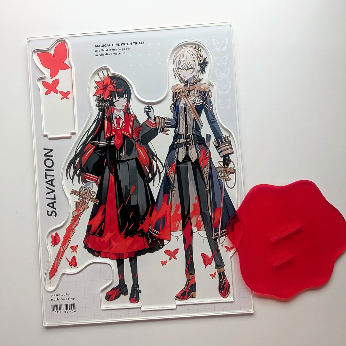oiiiochi's tweet photo. 異ノ祭で出すアクリルの試作品届いた…！！ https://t.co/HS1QH4H8tU