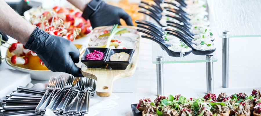 higiene_ambient's tweet photo. Desperdicio alimentario en el buffet: ¿cómo guiar hacia un consumo responsable?
▶️https://t.co/8Sf7ZG3YCR
#desperdicioalimentario #sostenibilidad #gestionderesiduos @altimir_grup https://t.co/F8BLkmc7GQ