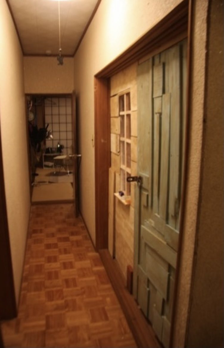 poniconinicoco's tweet photo. @Sd_KFz231 ぜひ大人の秘密基地をつくりましょう！きっと奥さんも楽しんでくれるはずです！
私は、子供の頃から秘密基地作りが好きで、学生のころは二階建ての秘密基地を建てたり、作った小屋の一部をアパートに持って帰ったりしてました。 https://t.co/NydNm27jUa