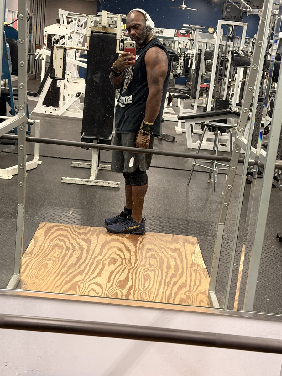 TheMQCWestside's tweet photo. 175 and feeling great 🔥🔥🙏🏿🙏🏿💯
#JobNotDone https://t.co/x1r5kaebZe