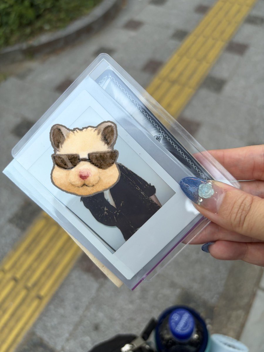 hamukasu_Live's tweet photo. えっちなスリーズに入れてごめん https://t.co/rfRPlpustW