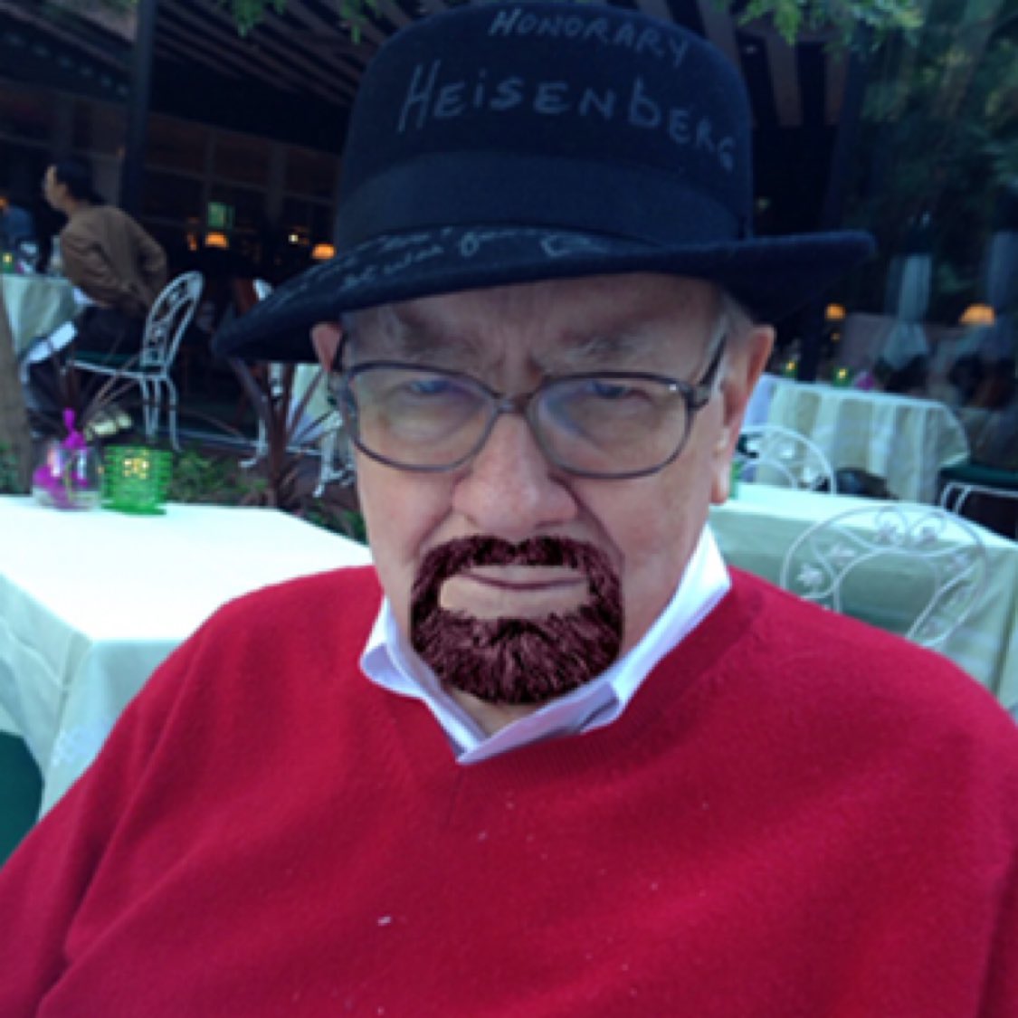 warrenbuffett66's tweet photo. Not even the Oracle knows what will happen tonight. #waltsuccessor https://t.co/L8le2NUNHY