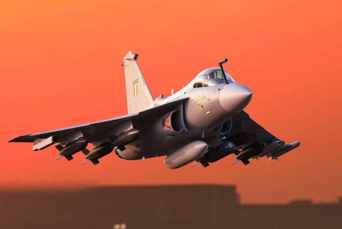 beatsinbrief's tweet photo. 🚨 JUST IN: 🇮🇳 India now manufactures around 65% of its defence equipment domestically, Defence Minister Rajnath Singh says.

He cited several indigenous defence platforms as examples of this progress, including:

• Akashteer air defence control system
• Next-generation Akash missile
• INS Vikrant aircraft carrier
• Tejas light combat aircraft
• Prachand light combat helicopter
• Dhruv advanced light helicopter
• Arjun main battle tank
• Pinaka multi-barrel rocket launcher
• Astra air-to-air missile
• Indigenous drones and counter-drone systems