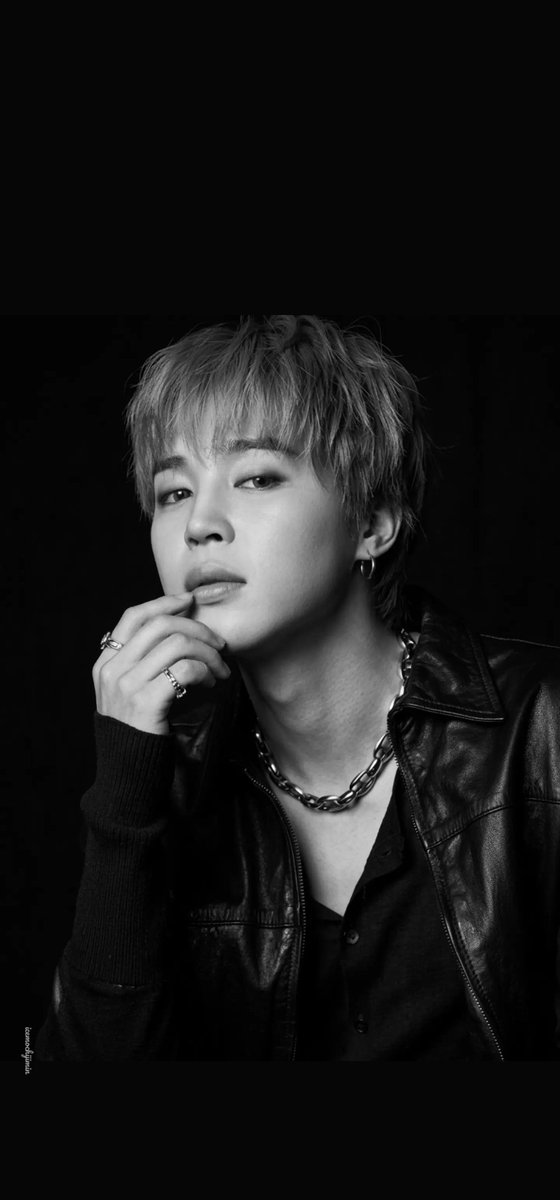icemochijimin's tweet photo. Jimin wallpaper 🩶
#지민 #Jimin 
#아이스모찌_배경화면 https://t.co/epnKN8iLr3