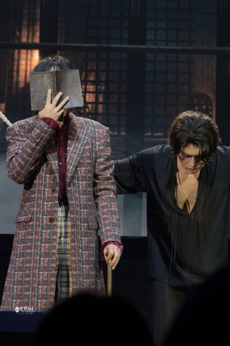 musical_jju's tweet photo. 넌괴물이햐.................... https://t.co/SgWUNzOHBX