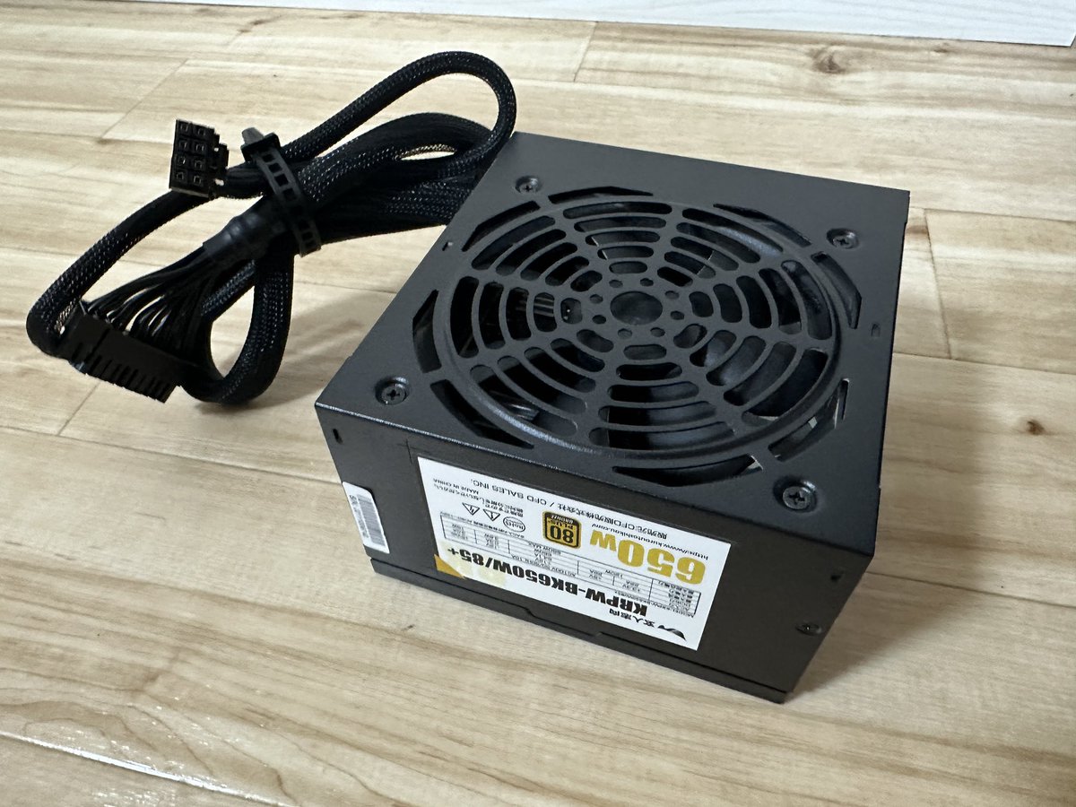 shinya48_'s tweet photo. とりあえず電源を最初に買った🔌⚡️
完成までの道のりはまだまだ長い。 https://t.co/NrECuE13q9