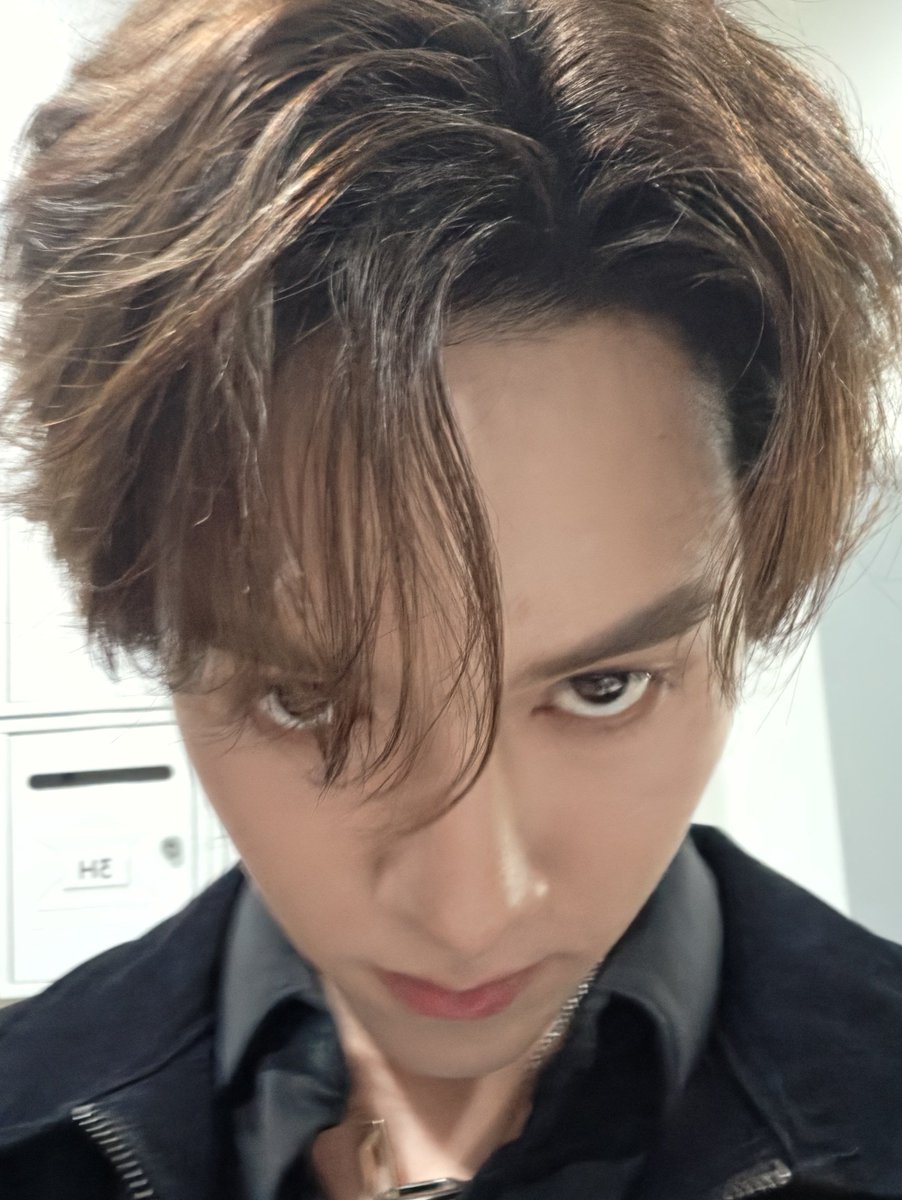 gemijuniii's tweet photo. พ่อจั้นเหมือนจั้น (🐈‍⬛🌸) 👀♡ https://t.co/08sxzQVDdj
