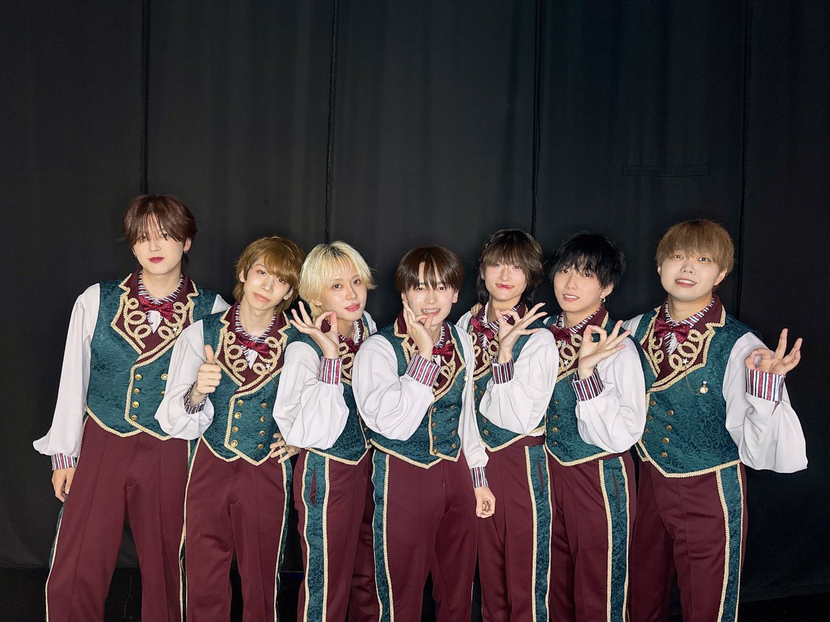 info_ramuket's tweet photo. 【8/14 ラムネ商店街ミニライブ＋ワンマンライブ】

📣イベントタイトル・内容 決定！！！

🫧1部🫧
『ラムネ商店街 ミニライブ〜メンバー楽曲セレクトライブ〜』
⇒メンバーが選んだラムネ商店街オリジナル楽曲7曲で構成されたミニライブをお送りいたします✨

🎬2部🍿
『ラムネ商店街 ワンマンライブ「ラムネシネマとポップコーン 番外編〜カバー曲めっちゃやりますライブ〜」』
⇒ツアー内でカバーした株式会社DD楽曲をメインとしたライブをお送りいたします✨

🎫7/29(水)21:30〜先着販売開始！
https://t.co/J9esdSheYG

◆詳細
https://t.co/4E8VLIYzr3

#ラムネ商店街ツアー #ラムネシネマ上映中
