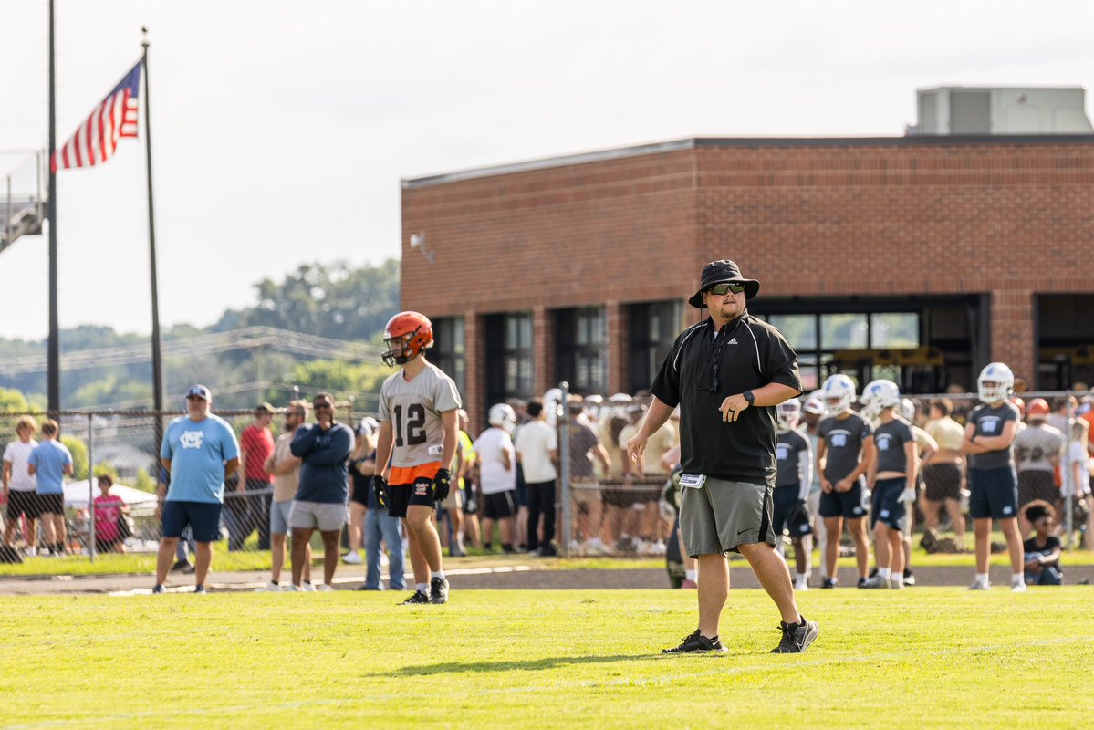 CoachPayne__'s tweet photo. Year 10…
#EndOnEmpty #GoKees @GreenbackFB_ https://t.co/S4RGMWZrYz