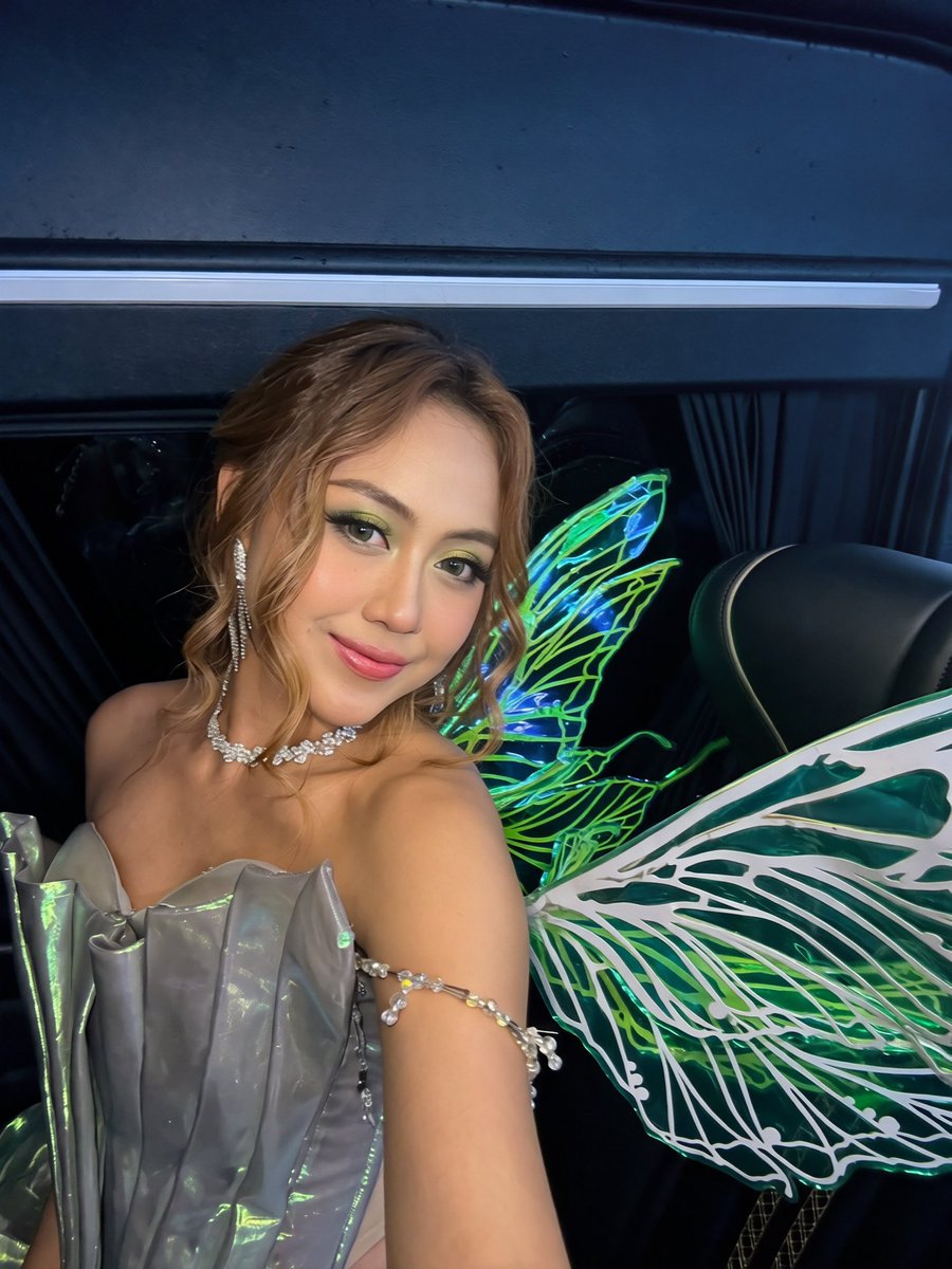 Sisca Saras tweet media