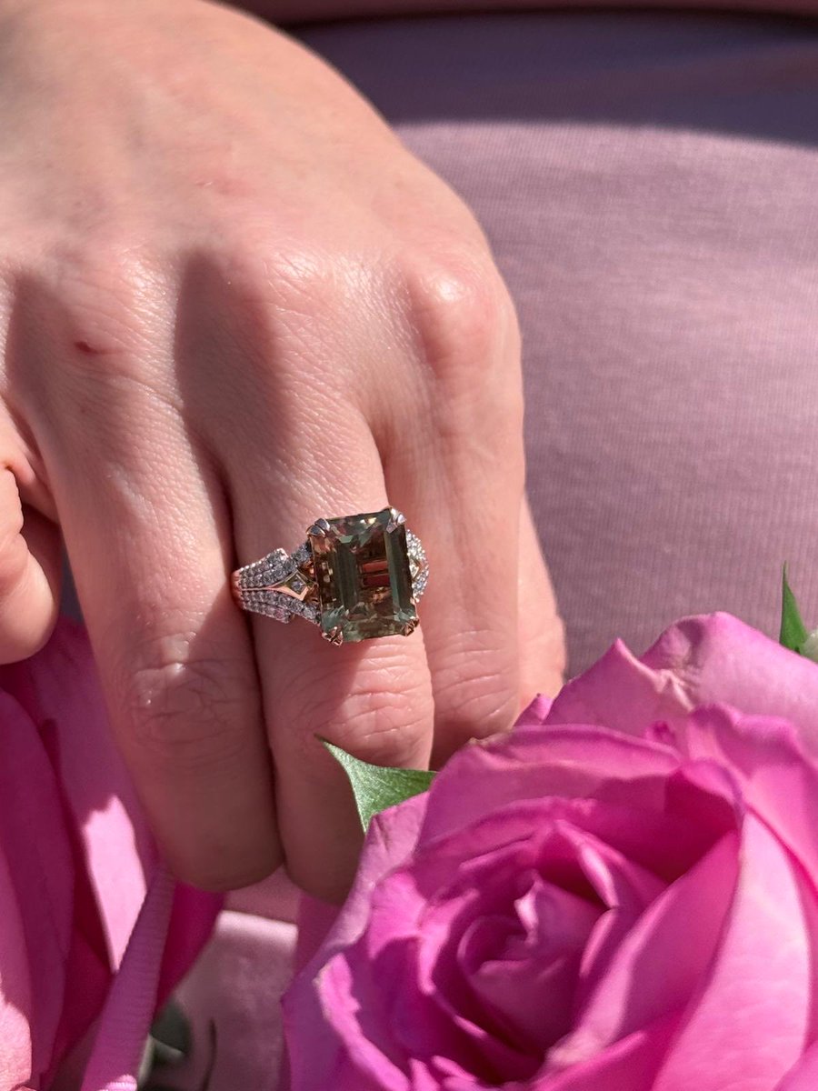 JuliRelation's tweet photo. 💞 My Love @ZultaniteGems 💞 Palm Beach Dream 💞 https://t.co/VdE6rj4mOx