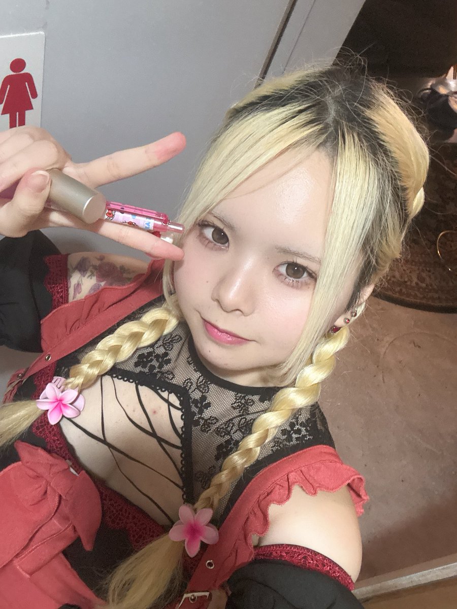 keito_and's tweet photo. けいといる！まゆげまいご https://t.co/c1fXnPsDac