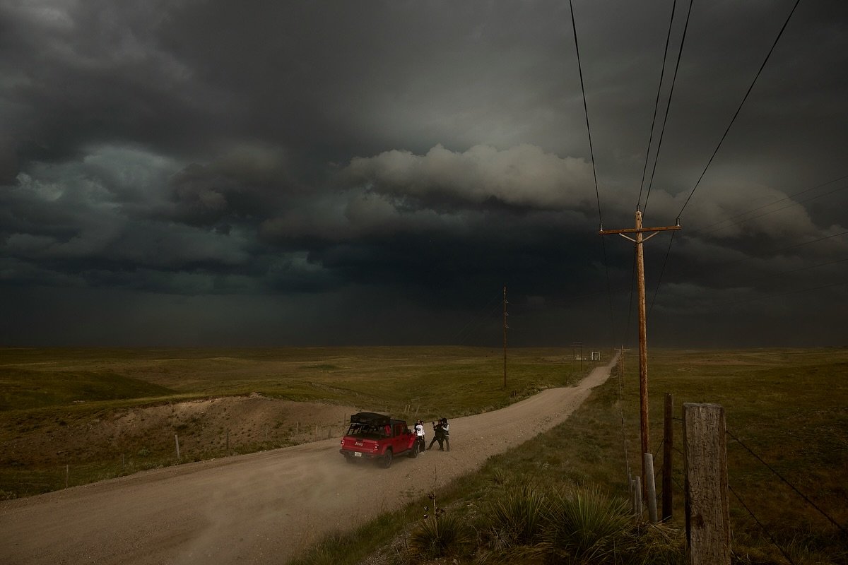 visualsofearth1's tweet photo. Storm chasing in the Great Plains https://t.co/oBj63CkhMZ