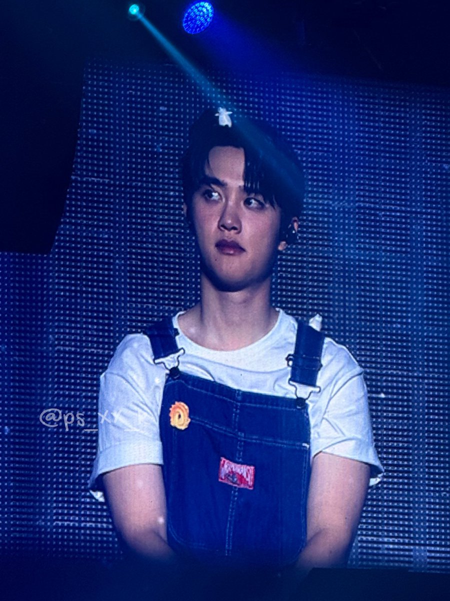 ps_XX_k's tweet photo. 260726 EXhOrizon in Singapore

萌 晕 了 😵

#도경수 #DOHKYUNGSOO #KYUNGSOO
#디오 #DO(D.O.) #ドギョンス #都暻秀
@DOHKYUNGSOO_X

#EXhOrizoninSG #EXhOrizon_SG
#EXhOrizon_in_Singapore #EXhOrizon https://t.co/e3IltFoL2j