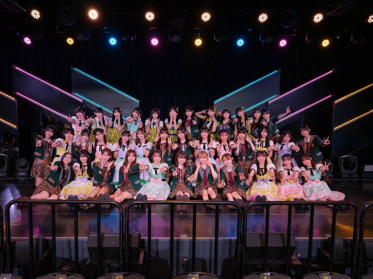 iori831_hkt48's tweet photo. BOSS E・ZOFUKUOKA 17LIVE HKT48劇場
ありがとうございました！
たくさんの思い出を作ることができてとっても宝物です✨
幸せな時間、空間でしたっ
また一緒に新たな思い出を作りましょう☺︎ https://t.co/Lk4vYG4MtD