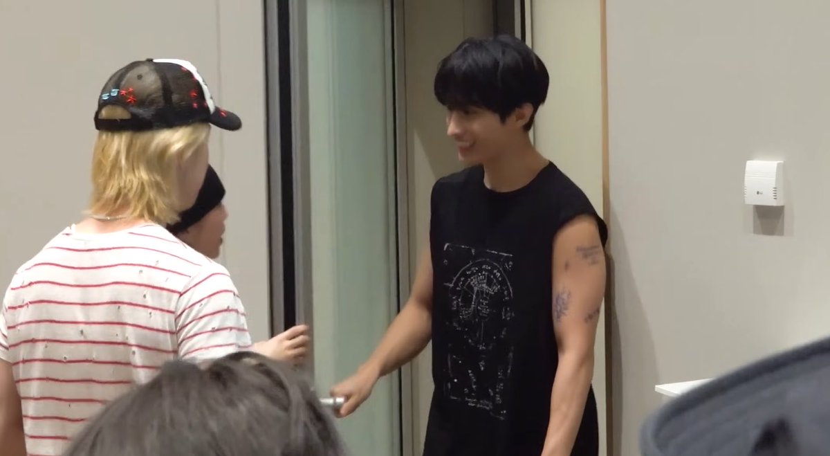 wonubliss's tweet photo. dokyeom with skyfall tattoos 🖤 https://t.co/P4zbpYA71Z