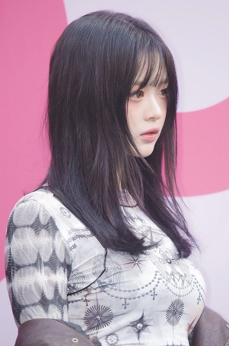 current515's tweet photo. 좋은 느낌을 주는 하니 사진 https://t.co/HjJyosb4n2
