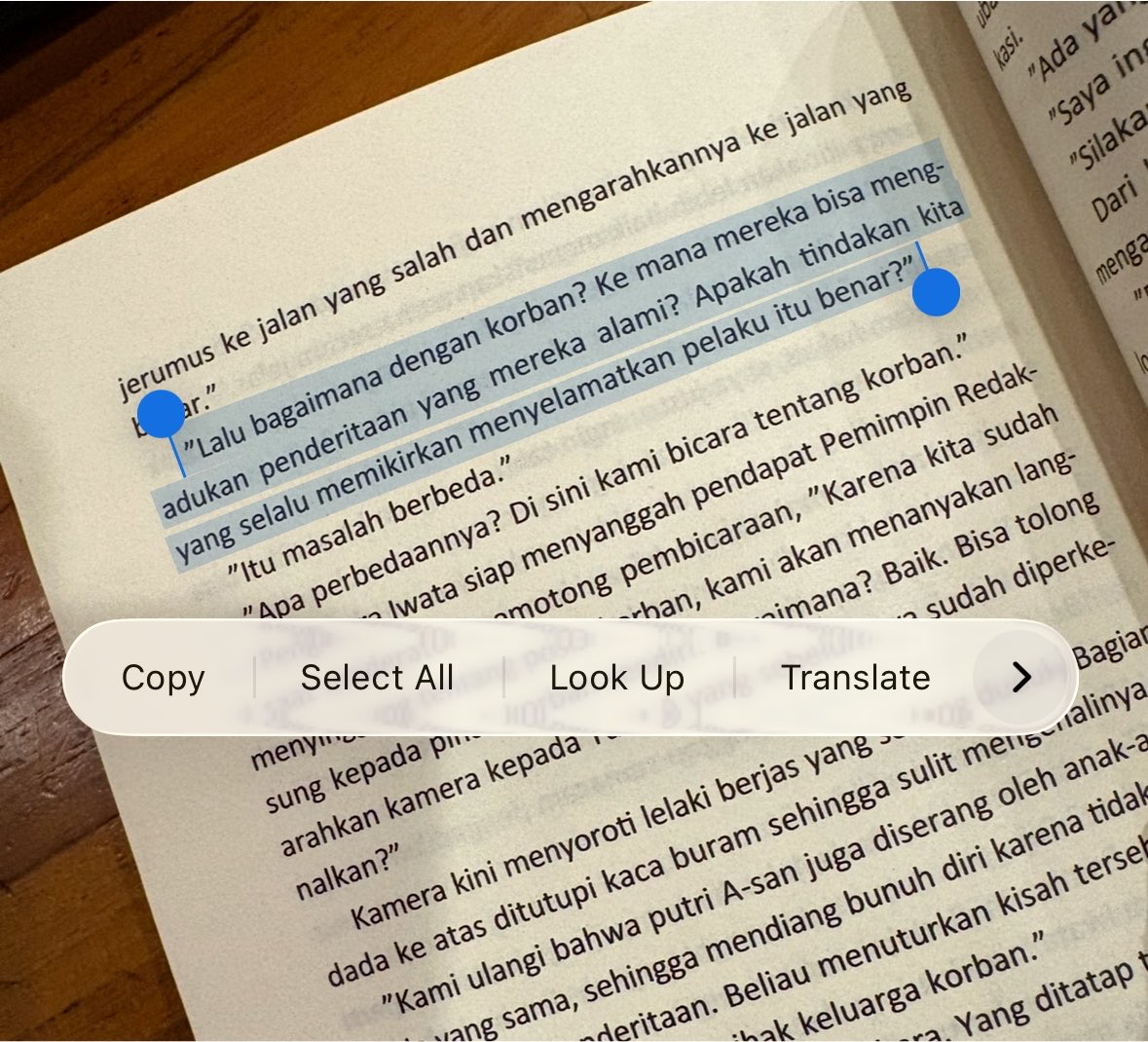 enidsclaire's tweet photo. ga kuat banget sama ni buku https://t.co/Hd1KLkyo7e