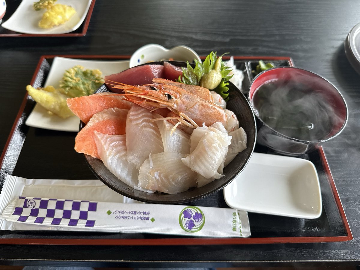 bc965's tweet photo. アブに襲われながら https://t.co/RJabDZHO4M