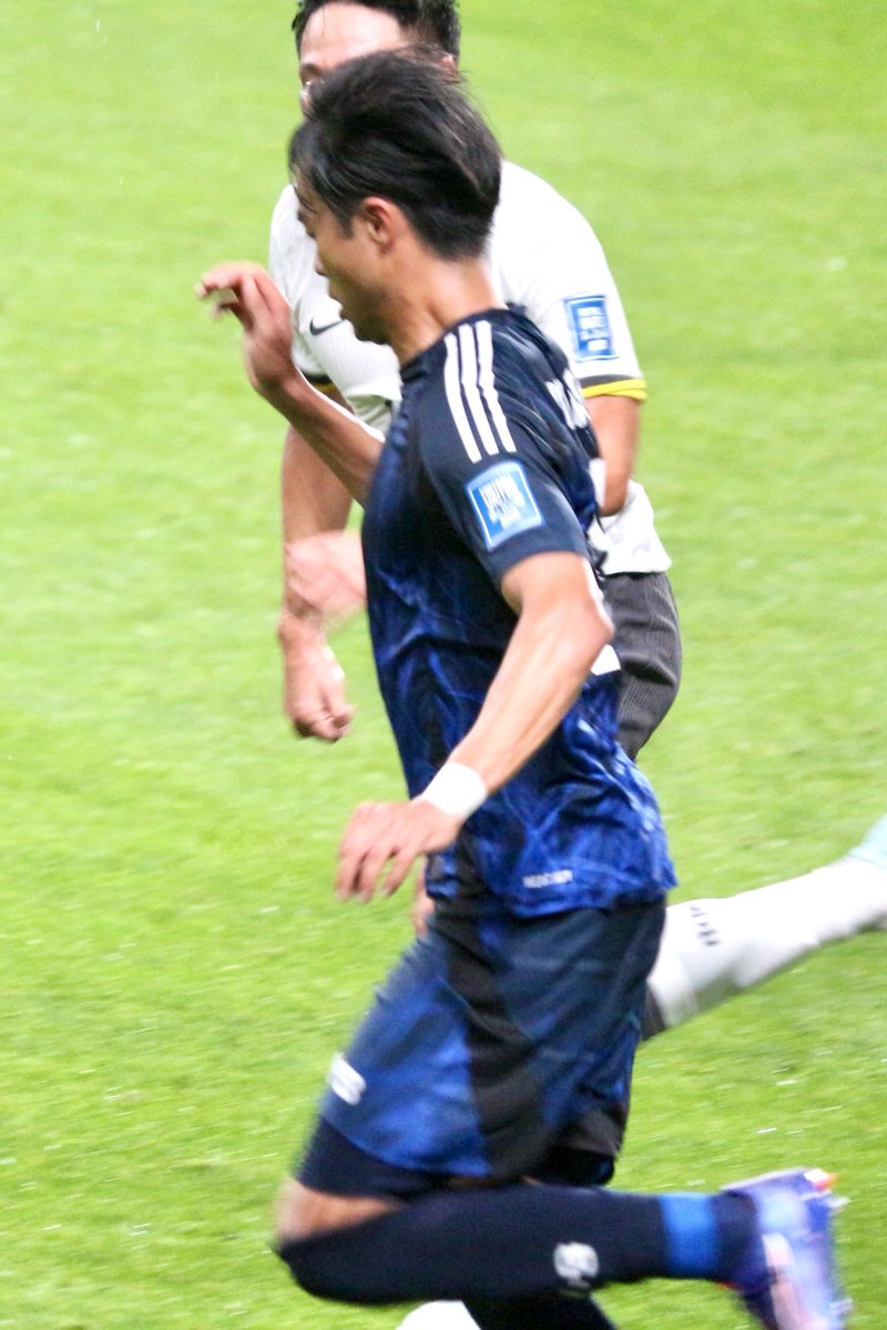 kuusoccer7's tweet photo. SAMURAI BLUE🇯🇵試合振り返り
🔹2024.9.5
vs 中国代表@埼玉スタジアム

後半🔥
ドリブルする三笘くん
速すぎます💨

#サッカー日本代表 #SAMURAIBLUE #三笘薫 https://t.co/OuJwtn99KA