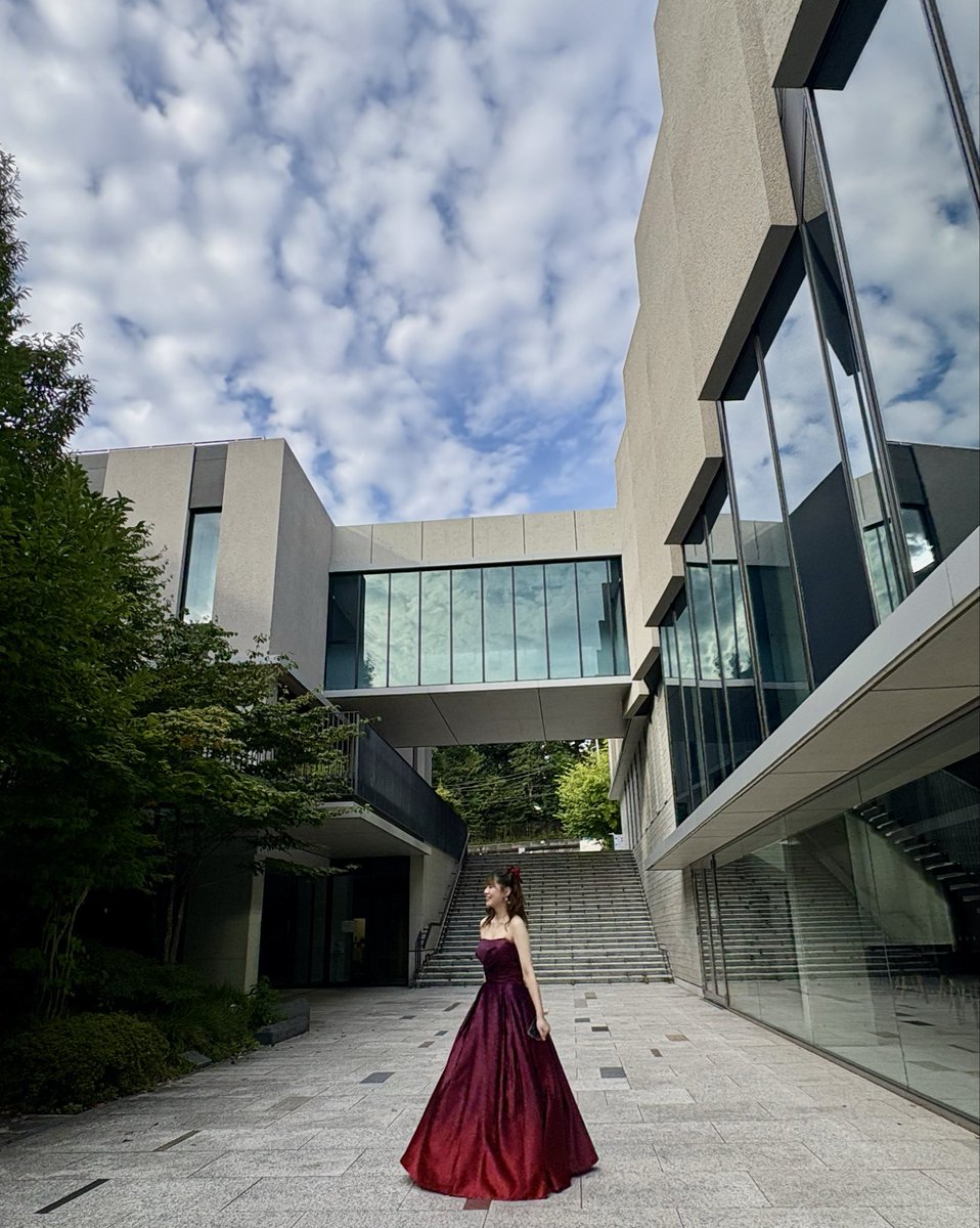 znee__x's tweet photo. 🧃🍒🎈 https://t.co/FRNsCFuIe0