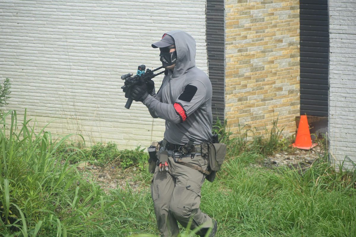 MrOrdlnary's tweet photo. VFCのMP5えぐいぐらい当たりますわ。しかもCO2で3マグは普通に撃てるし本当なめてましたw
豪雨、雷の中お疲れ様でした。
#Tenkoo https://t.co/BNqH6IOKnf