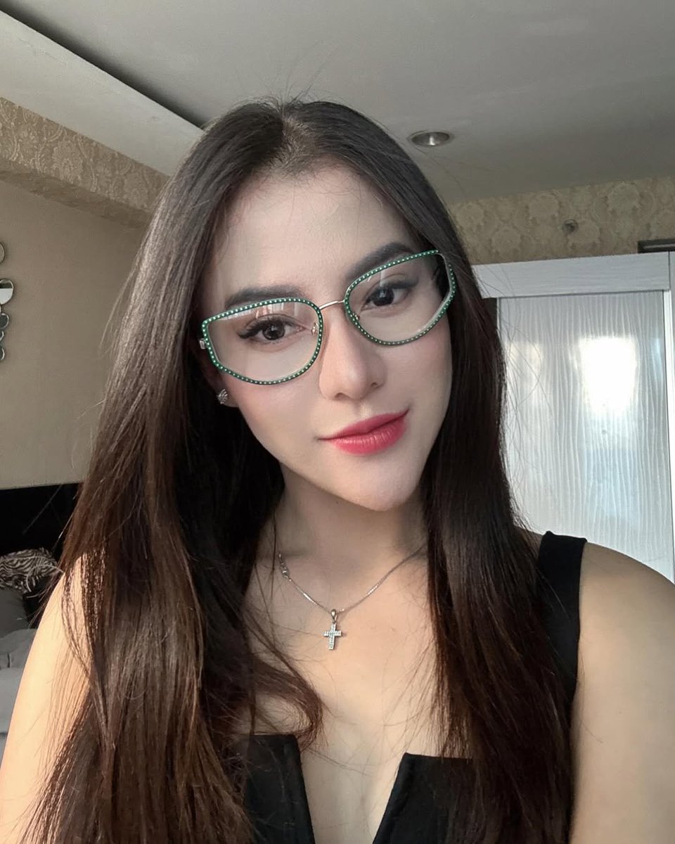 ridcodand's tweet photo. pontianak sekitar yaa yang mau massage bolee wa🌹
https://t.co/BIBfWTZqoJ
#pontianak #massagebodytobody 
#housetour #openpontianak #availpontianak https://t.co/8kpt4QynaY