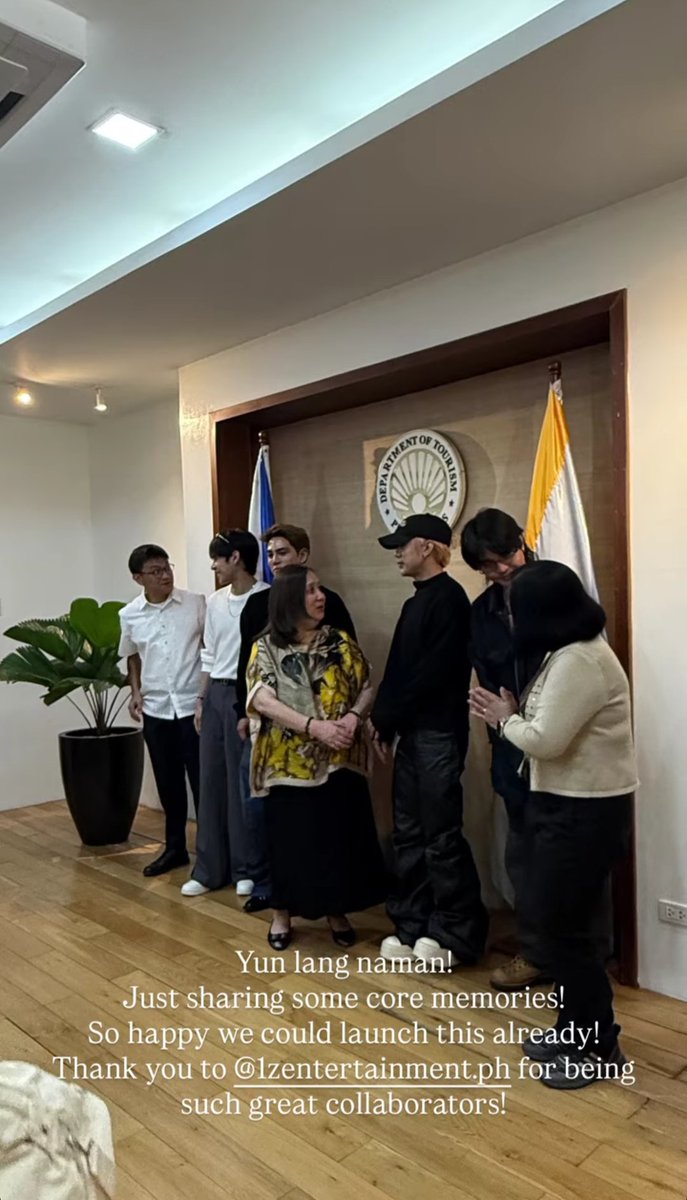 SB19ID's tweet photo. [🎥🖼️] 260726 thyszest Instagram story 

Thysz Estrada from DOT shared some clips when SB19 visited DOT:

“We were so impressed by how smart and well-informed they are.
They shared many things they want to see improved in our country and how music and entertainment plays a huge role in uniting the country.”

#SB19 @SB19Official