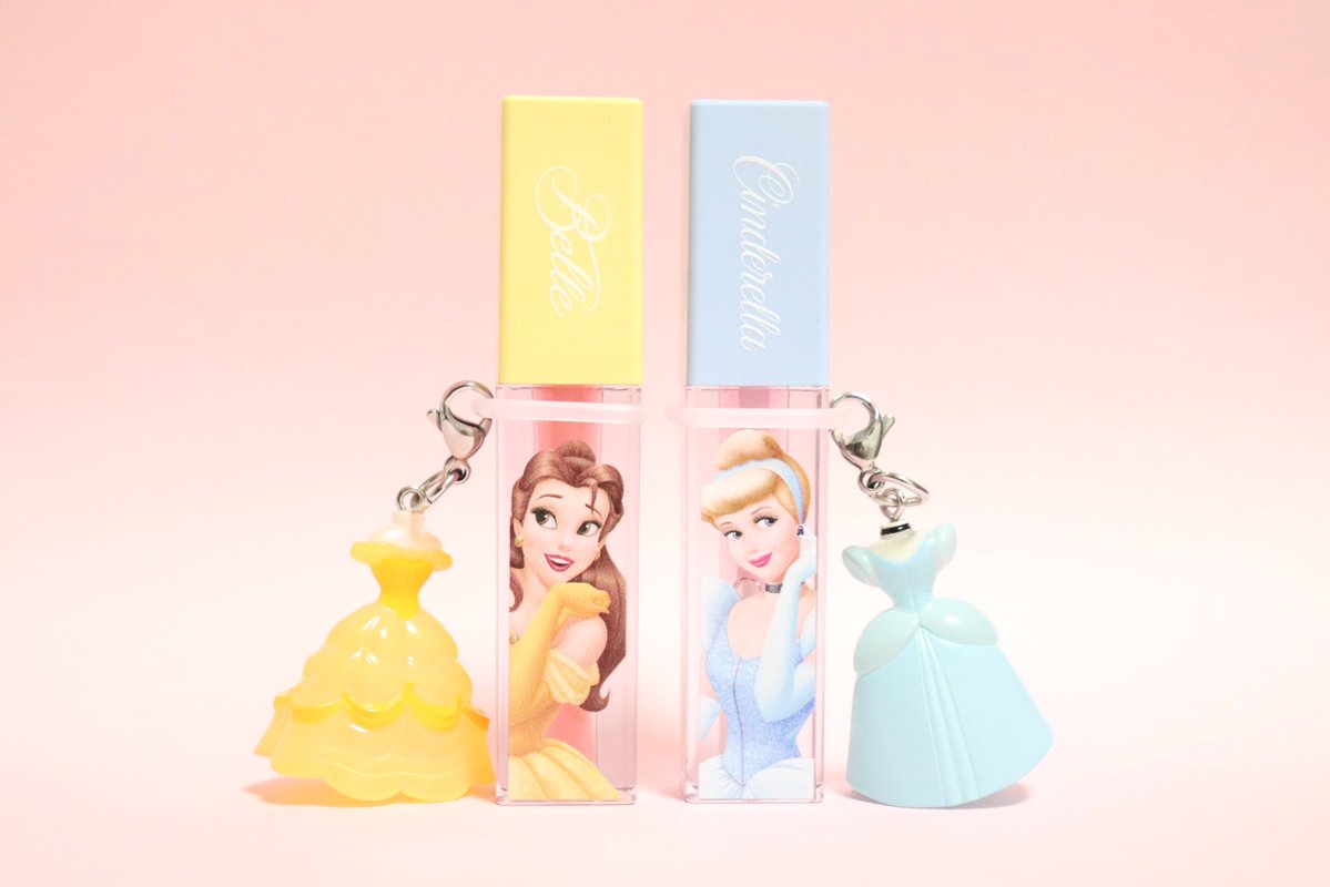 Bon_tubuyaki's tweet photo. プリンセスのコスチュームめじるしアクセサリーがあまりにも可愛くて…🥹💖

プリンセスのリップにつけてみたら、悶えるほどの可愛さでした👑💄✨
これは相性抜群すぎる……… https://t.co/RHwUCR6yTF