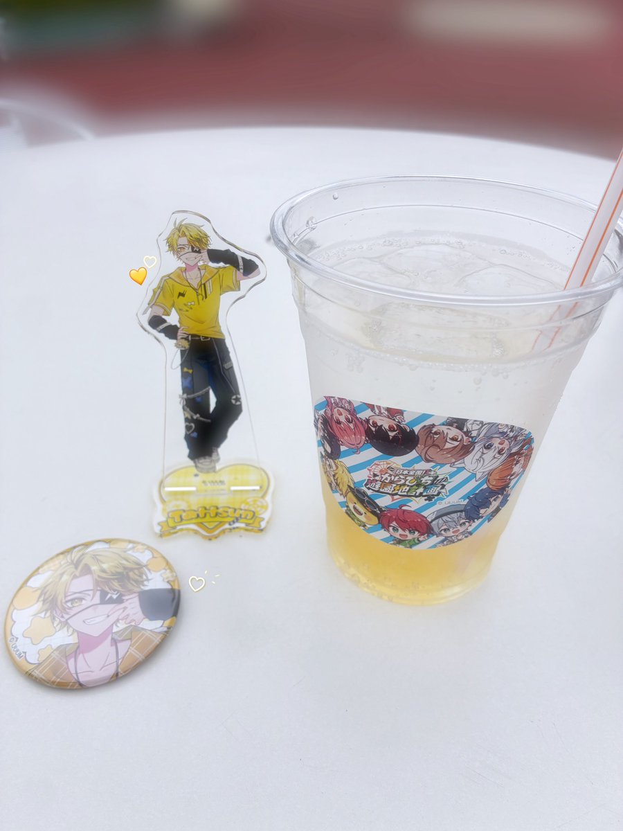o025pe's tweet photo. ❥ @tattsun_Tpoint ⋆͛

お呼び出し失礼します😌💖
コラボ遊園地行ってきました♩
#たっつん サンの声が色々な所から聞こえてきてずっと幸せでした꒰ᐡඉ  ඉ꒱💧
花火では一番大きな花火があがってるのをみて号泣でした😿
楽しい1日をありがとう🎶♡
今日も大好きだよ💛

#からぴち遊園地　#からぴち https://t.co/rixZkZfDqO
