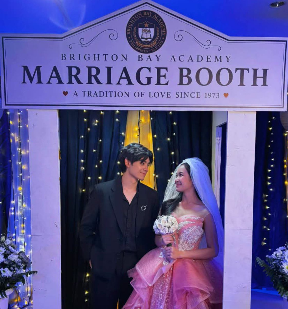 xavrynh's tweet photo. Waaahhhh!!!! 😭😭😭
Eto na ung malinaw na version!! 🥳😭
Happy 9 months CapFord and Eclipce!! 🥳🥳😍🥰🥰
#CapriceCayetano #Clifford
#CapFord #Eclipce https://t.co/1l5hM15CzR