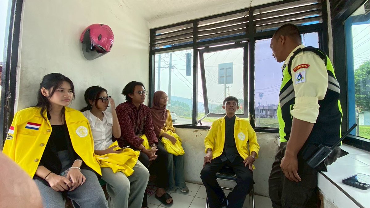 yangmahamimi's tweet photo. innalillahi...bapak ini yg sempet kami twtw waktu survey... yaAllah sakit jiwa sumpah https://t.co/Wrcw3TmqO6