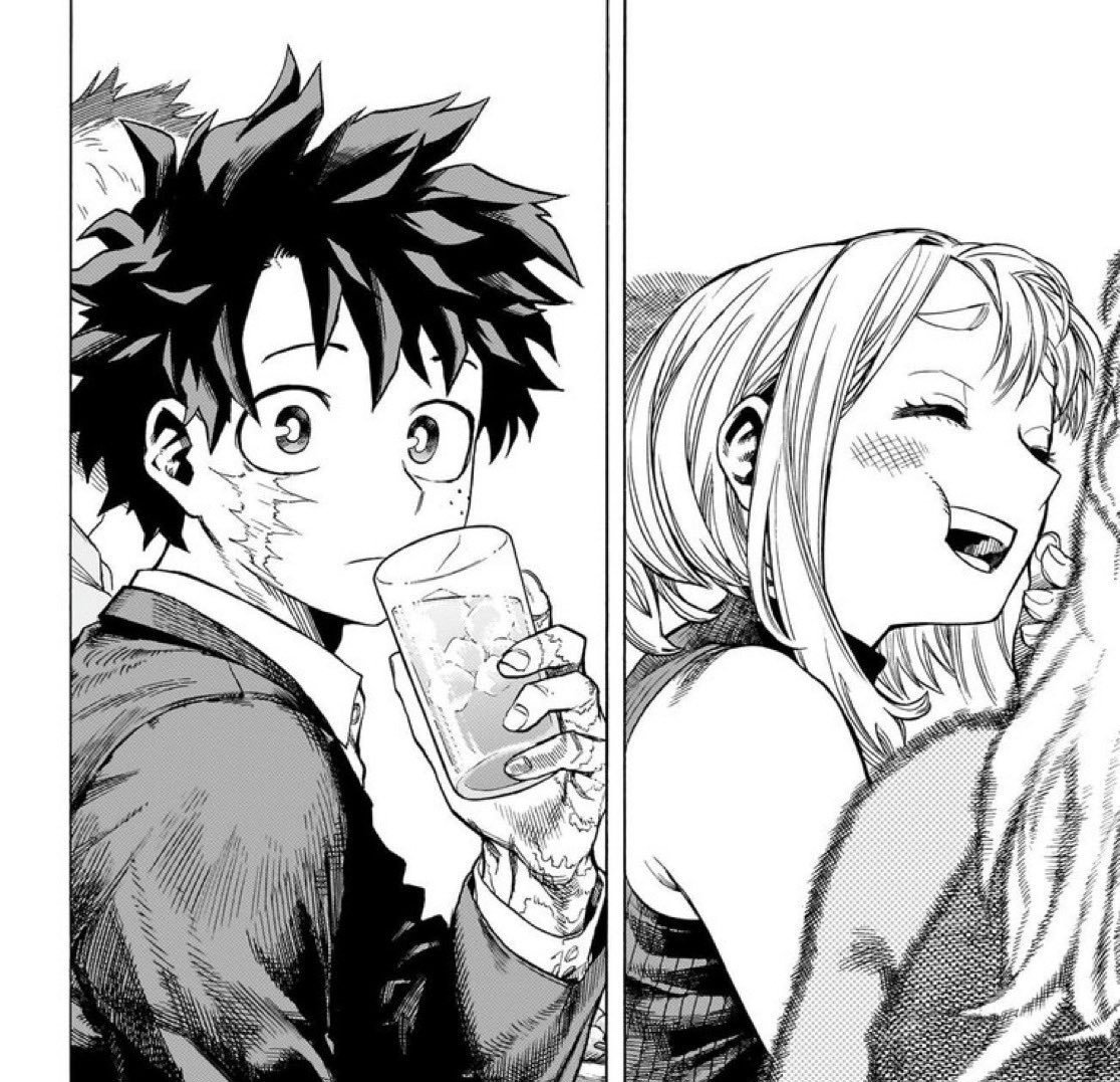 _minteeea's tweet photo. Both versions are iconic #Izuocha https://t.co/4TIJg3NiLH