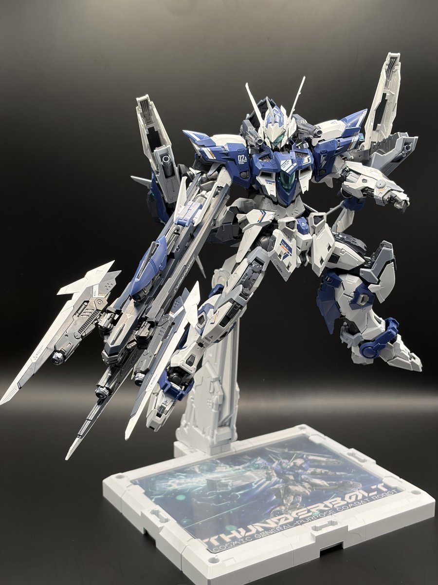 whitewhite0329's tweet photo. 【IN ERA+ サンダーボルト 蒼雷Ver.】
これはカッコいいぞぅ( ͡° ͜ʖ ͡°)
やはりデカール貼ると締まるなぁ🤗
IN ERAは品質もいいし作りやすい‼️
#INERA
#中華プラモ https://t.co/eLQpkr01VS