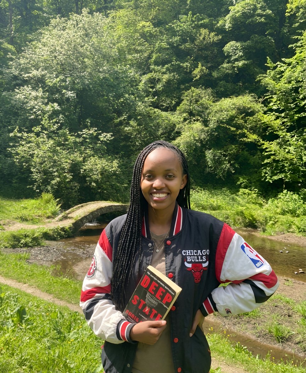 kericho_Baddie's tweet photo. How are you X family 🌺😊
I'm sooo back 📌 
I have been tutoring some kids who are homeschooling...
You know I'm a math guru 😁 
I made 15k cool kenyarra shillings, it will be deposited in a few 🤓🥳
Mnanitaka wapi ?😂 https://t.co/RiilEqhlpJ