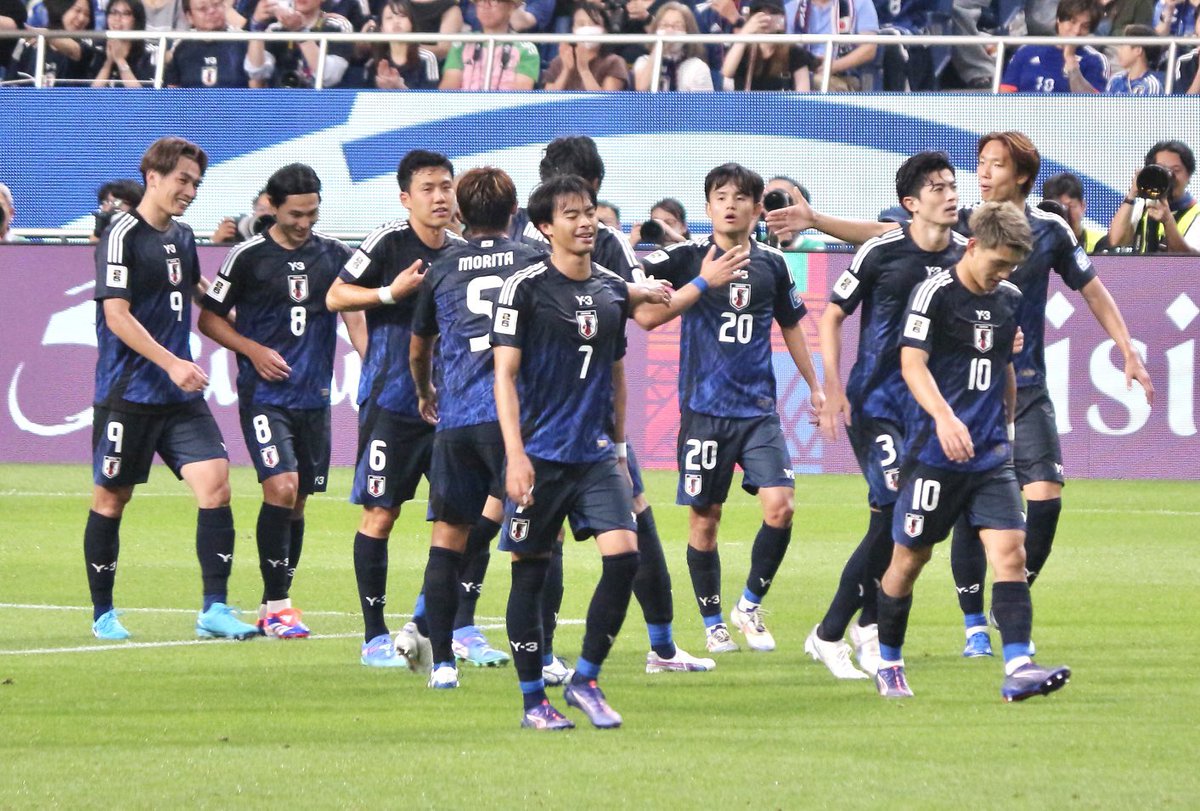 kuusoccer7's tweet photo. SAMURAI BLUE🇯🇵試合振り返り
🔹2024.9.5
vs 中国代表@埼玉スタジアム

後半🔥
タキの2点目のゴール！
ガッツポーズ💪

#サッカー日本代表 #SAMURAIBLUE #南野拓実 https://t.co/UH2O9XAjVO