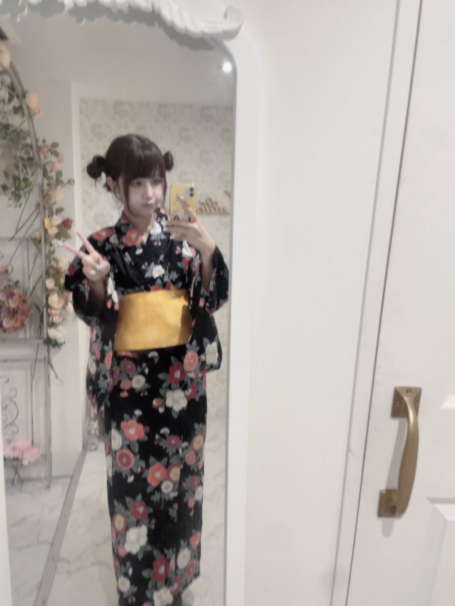 oU2u2Uo's tweet photo. いますー！23時まで！あえるひとー！ https://t.co/jKv4SJGF4J