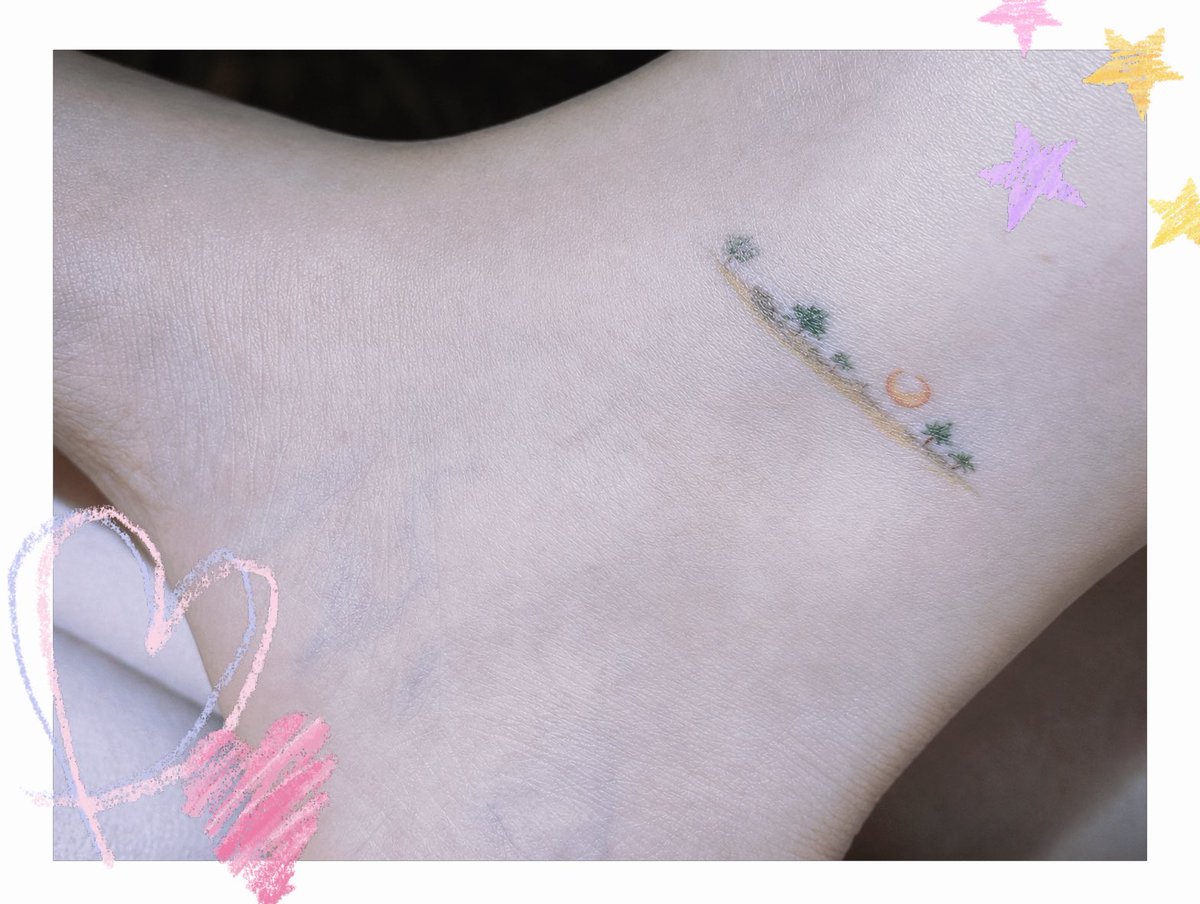 pupnpolar's tweet photo. ₊˚⊹♡ 𝑷𝒍𝒔 𝑹𝑻~ ♡⊹˚₊

꒰ 🎠 𝟣ˢᵗ 𝑮𝒊𝒗𝒆𝒂𝒘𝒂𝒚 𝒇𝒐𝒓 𝑽𝑨𝑽𝑨 ✩ ꒱

♡ #DuangGoRoundConcert ♡

⭐️ 𝓢𝓽𝓲𝓬𝓴𝓮𝓻 × 𝟒𝟎 𝓔𝓐
🌤️ 𝓢𝓾𝓷 𝓣𝓪𝓽𝓽𝓸𝓸 × 𝟒𝟎 𝓔𝓐
🌖 𝓜𝓸𝓸𝓷 𝓣𝓪𝓽𝓽𝓸𝓸 × 𝟒𝟎 𝓔𝓐

📅 15–16 August 2026
📍 Impact Arena 🎪
⏰ Time: ♾️

🎨 Illustration : @bicuzdesu_
🩵 Made with ♡ by : @pupnpolar

Come say hi and grab yours if you see me. 🎁💙

See you at Impact Arena! 🎠🎡🎢
#เจอด้วงที่อิมแพคนะเธอ