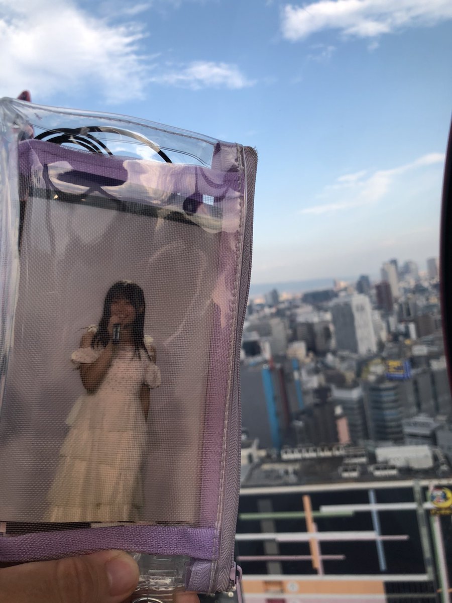 Onibi1008's tweet photo. りおにゃ、すみたん、れいちゃんを連れて観覧車！！

#脳内りおん色
#れいれいの連絡帳
#すみすみすみっこ https://t.co/I3k4xsJ0tP