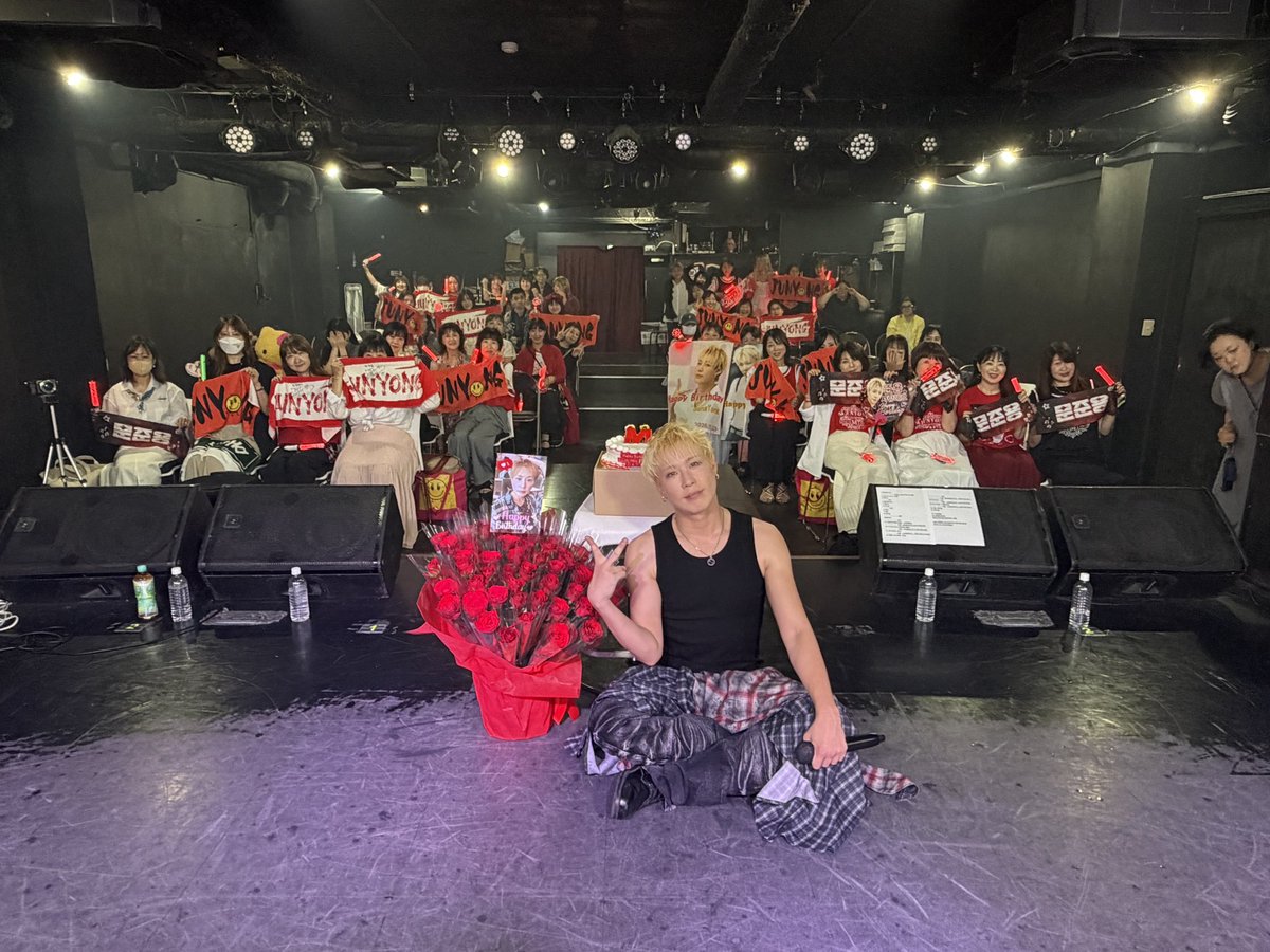 DNT_JunYong's tweet photo. 🤩 https://t.co/1xcVhFZpdR