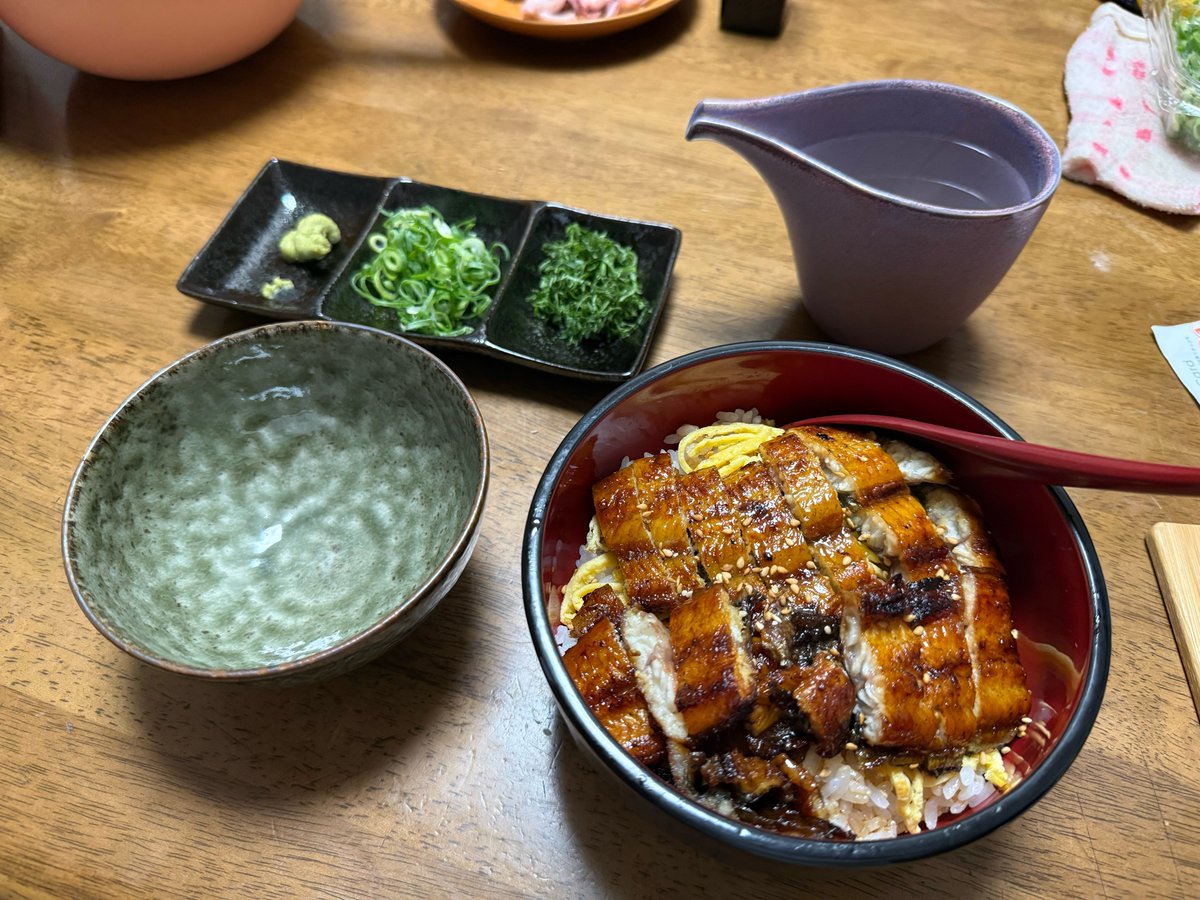KojariMeg's tweet photo. ひつまぶしを食べるよ
丑の日だからね！！ https://t.co/6WYbsRPbiD
