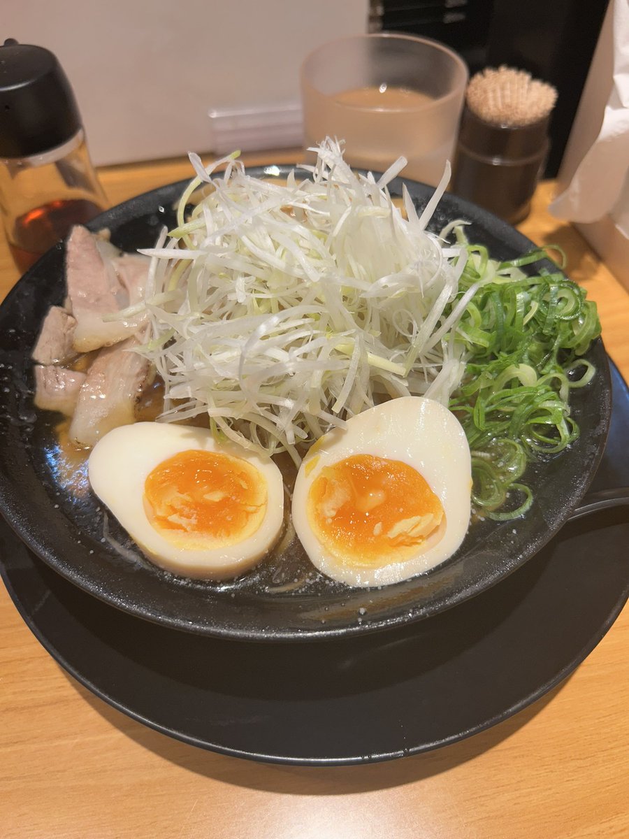 winTBS's tweet photo. うな重 https://t.co/SXtLbPc7DG
