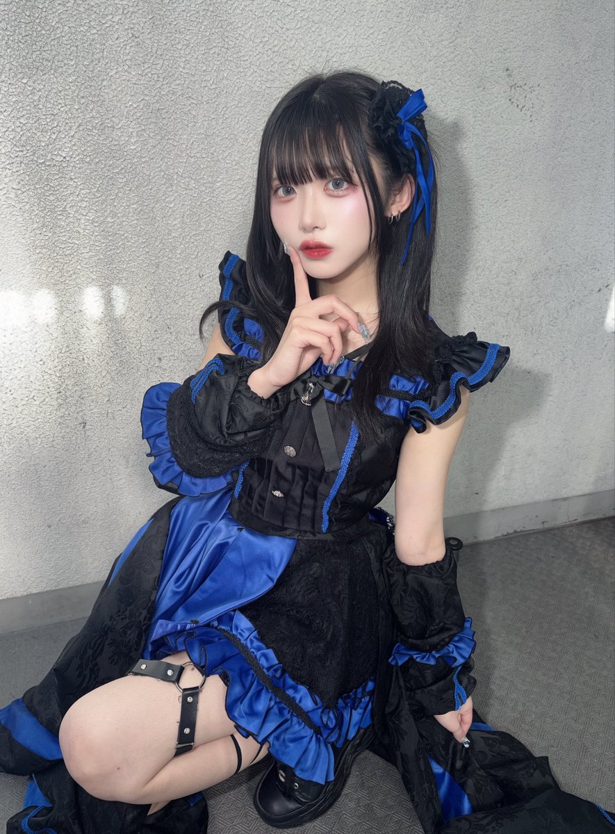 Lily_koma_'s tweet photo. 黒衣装、好 https://t.co/c0Qese5bnE